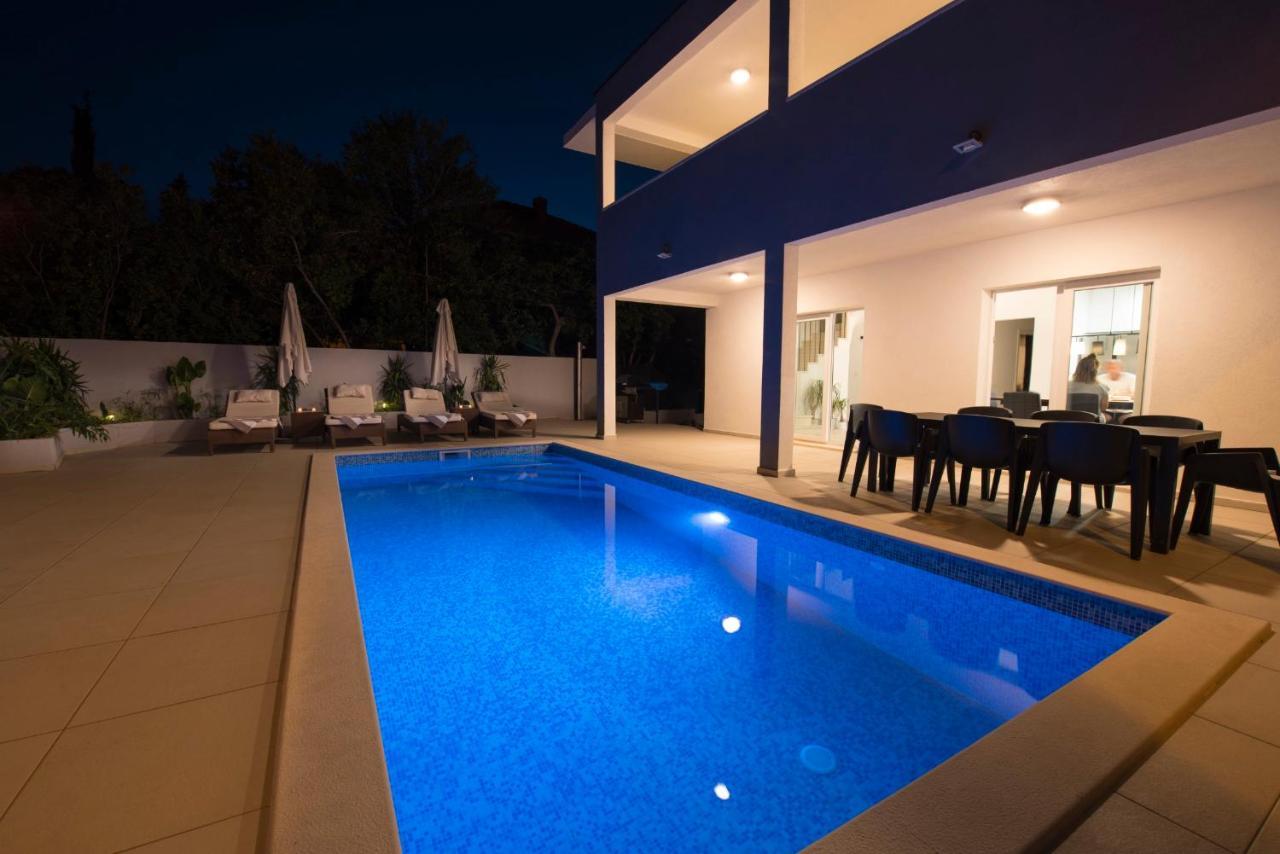 Holiday Home Lana Supetar Exterior foto